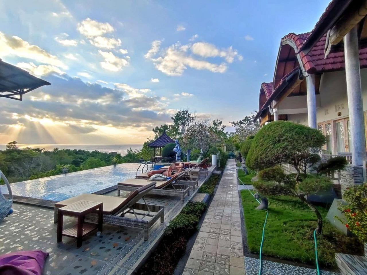 Kaylas Hill Resort Batununggul Exterior foto